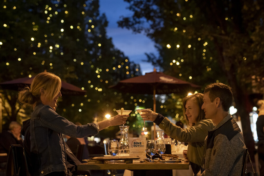 Dine Out(side) on 3rd Street in McMinnville, Oregon.